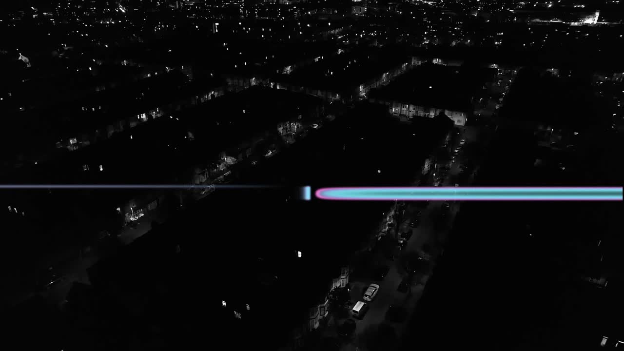 Animación de texto cinético dinámico con efectos glitch y de neón