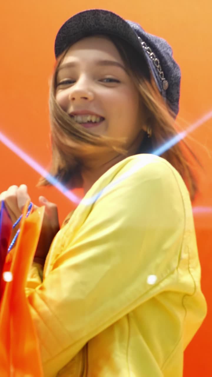 젊은 여성 쇼핑