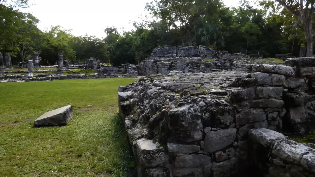 &amp;quot;The Altar&amp;quot; in Center of Plaza, in the background Las Columnas at San Gervasio, Mayan archeological site, Cozumel, Mexico