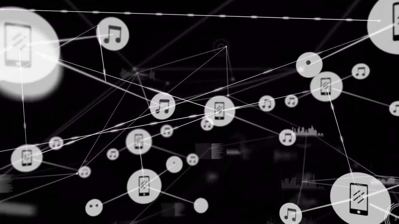 검은색 바탕에 데이터베이스와 함께 선과 그래프로 연결된 아이콘과 점의 애니메이션