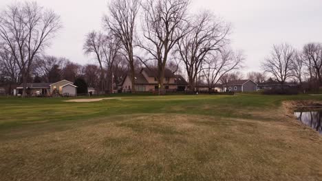 Golf-course-on-an-overcast-day