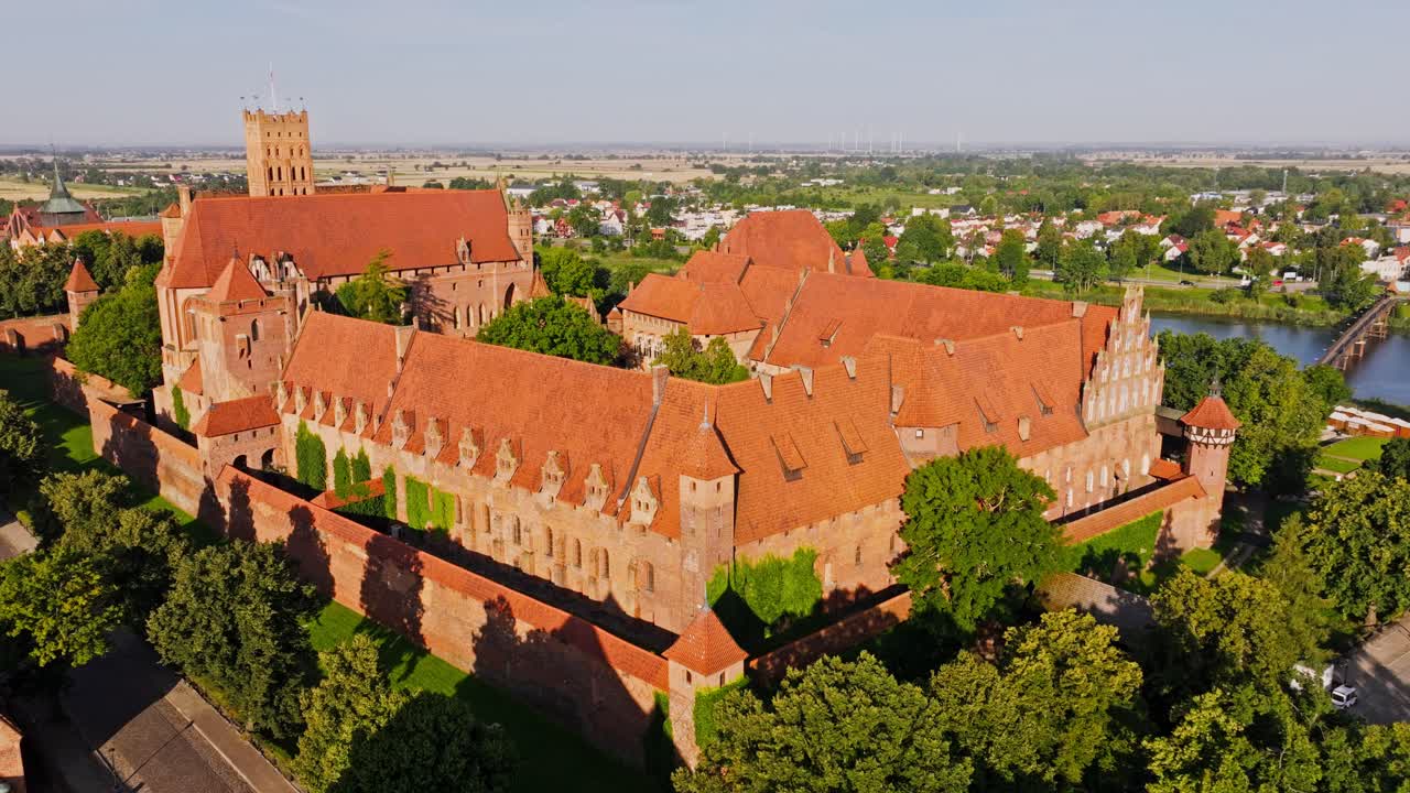 Historic Malbork Castle, symbol of Europe’s wars echoing in present times