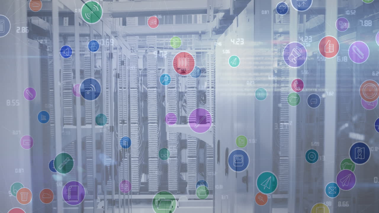 디지털 아이콘의 애니메이션과 백그라운드에서 컴퓨터 서버를 통해 데이터 처리