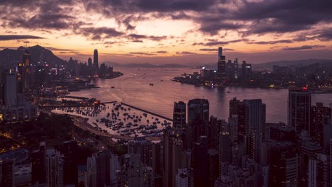 Hyperlapse-Ciudad-De-Hong-Kong-Al-Atardecer-Con-Dji-Mavic3