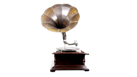 Gramophone-Rotating-07