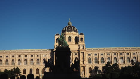 hiperlapso del museo de historia de la naturaleza de viena, austria