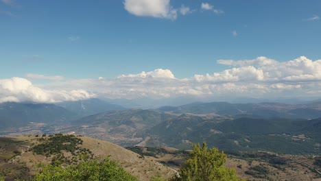 Panning-view-of-Appenines-mountain-range-in-Abruzzo-at-Rocca-Calascio