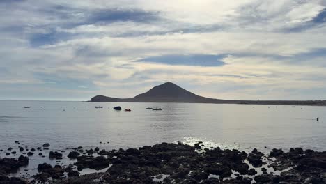 Establish-shot-Red-Mountain-lookout-Mirador-Montaña-Roja-El-Medano-Tenerife