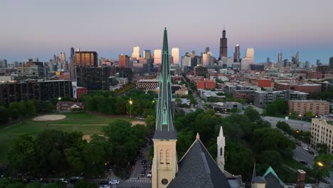 Primera-Iglesia-Congregacional-Bautista-En-El-Centro-De-Chicago,-Illinois