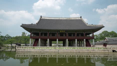 gyeonghoeru pavilion at gyeongbokgung palace, korean national treasure number 224