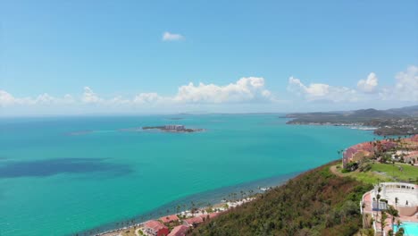 día soleado en fajardo puerto rico cerca del resort el conquistadores