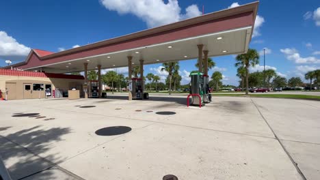 tropical hurricane ian florida gas station supply shortages sarasota tampa bay area basic necessities preparedness