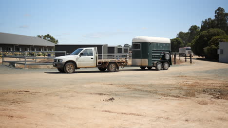 Car-towing-horse-float-rural