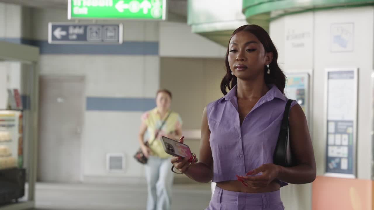 Images of a woman in a metro station