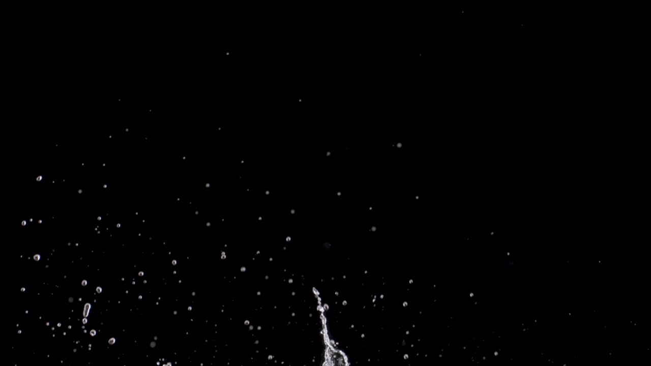 중앙에서 터져나오고