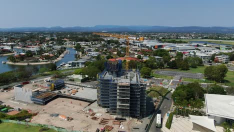 construction site hota , gold coast arts centre, sunny day