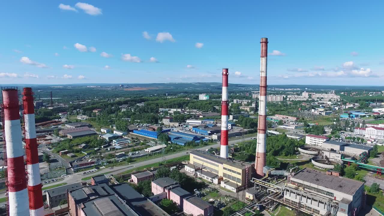 воздушный вид промышленного завода