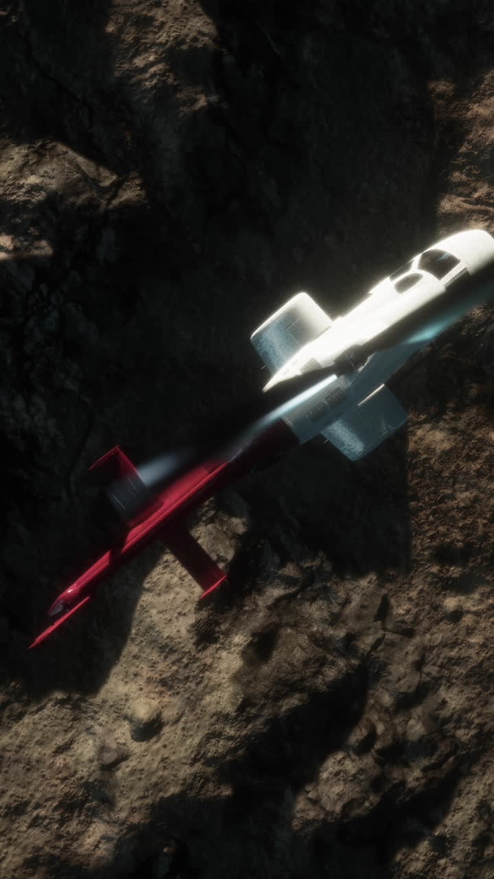 산 위를 날아다니는 빨간색과 색 헬리터