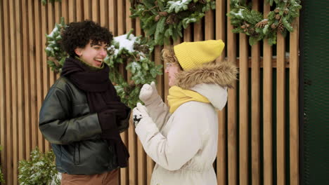 Pareja-De-Lesbianas-Pasando-Tiempo-Juntas