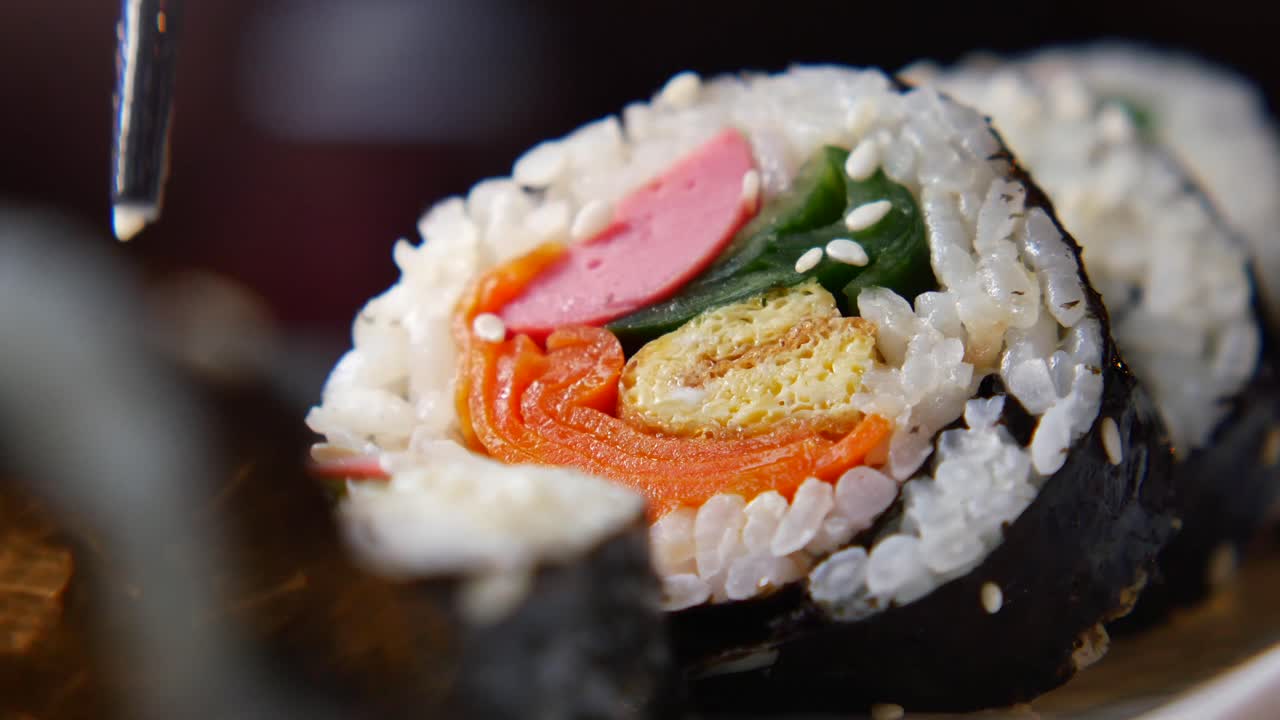 Close-up kimbap lezat