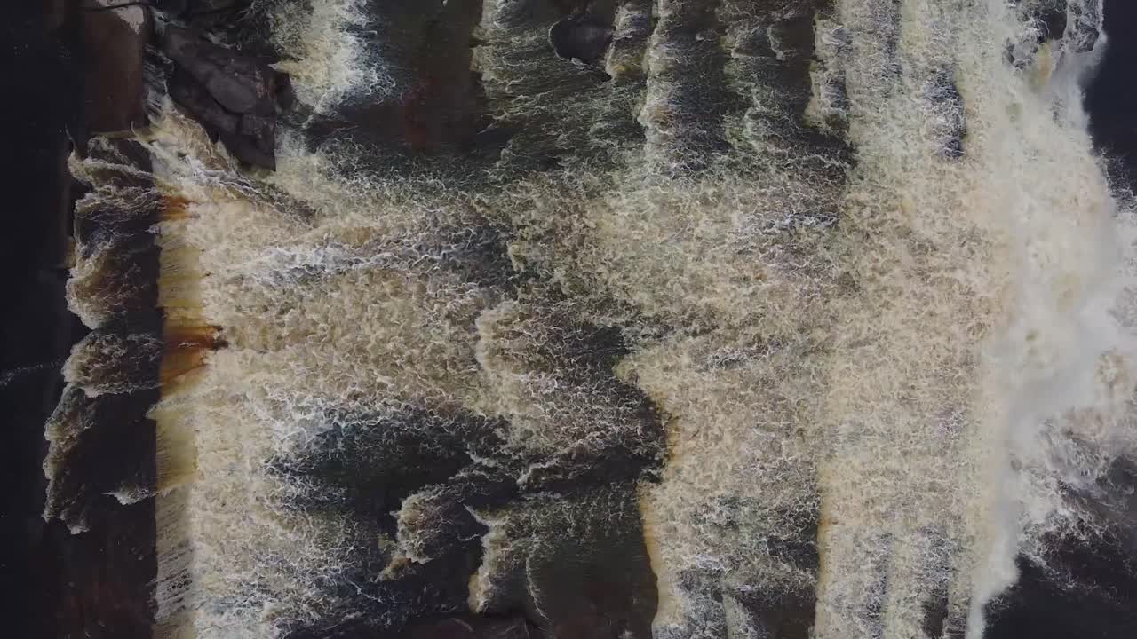 카나이마 석호, 아마존 열대우림, 베네수엘라, 오른쪽 팬에 있는 살토 엘 사포의 새눈 전망