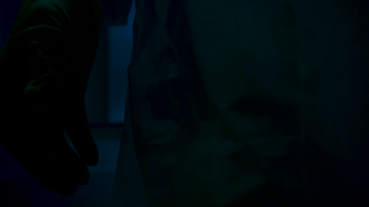 profesional médico con equipo de protección