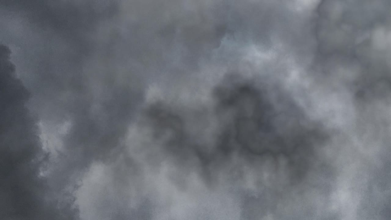 폭풍우의 하늘, 회색 구름 속의 번개