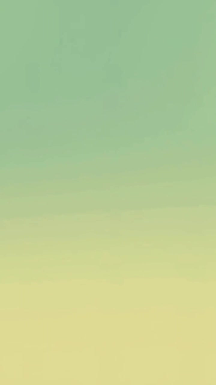Smooth Green to Yellow Gradient Background