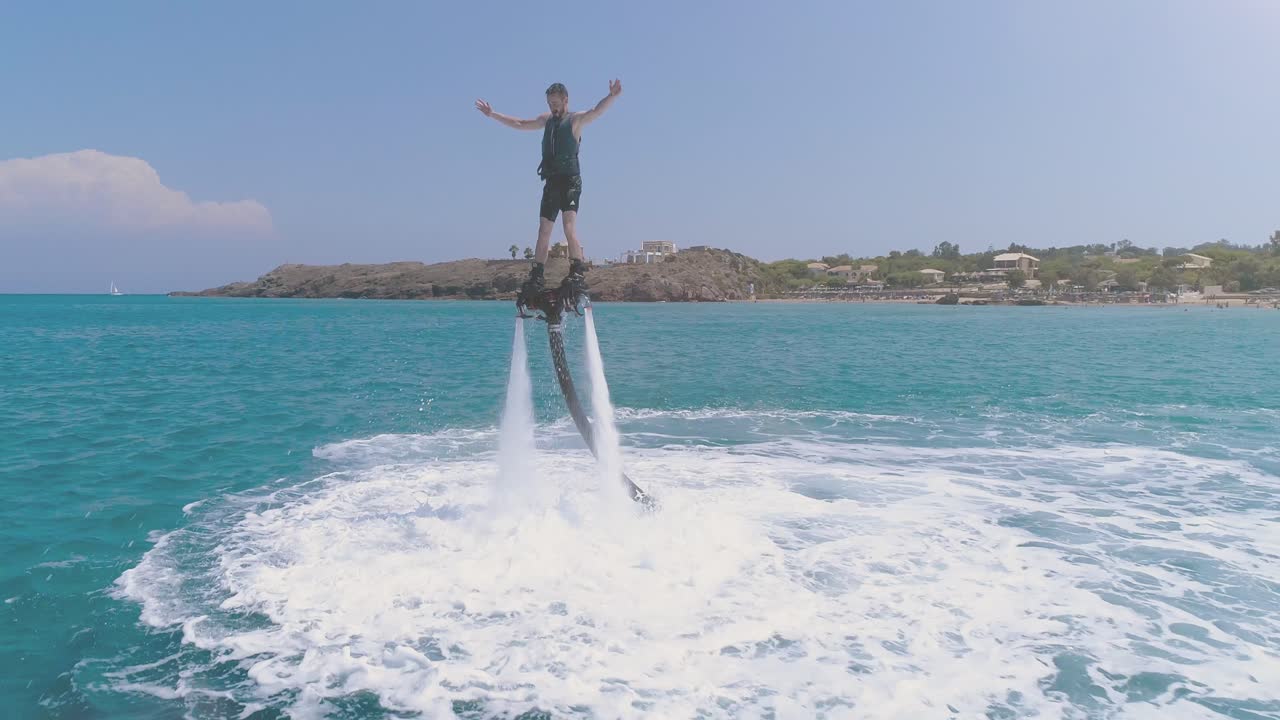 플라이보드 모험, 스릴링, 워터보드