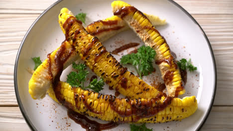 grilled and barbecue corn with bbq sauce