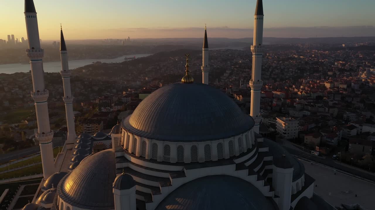 Camlica Camii, Istanbul drone footage