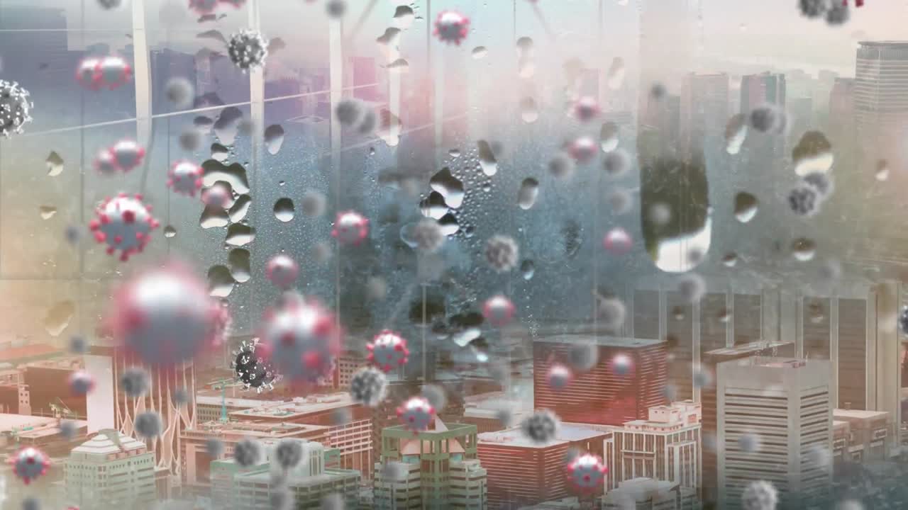 코로나19 세포는 도시 전망을 가진  ⁇ 은 창문에 대해 움직입니다.