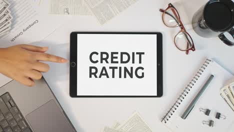 credit rating displaying on a tablet screen