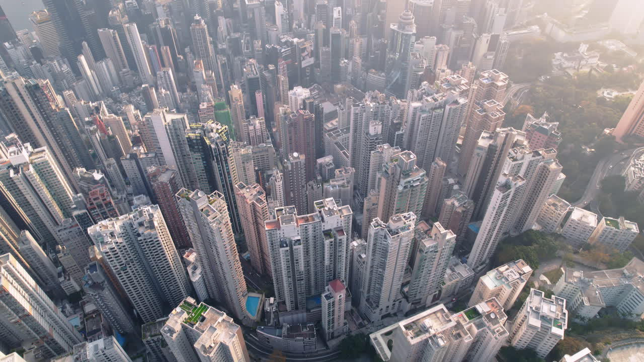 vista aérea del distrito financiero y centro de negocios en ciudad inteligente en asia