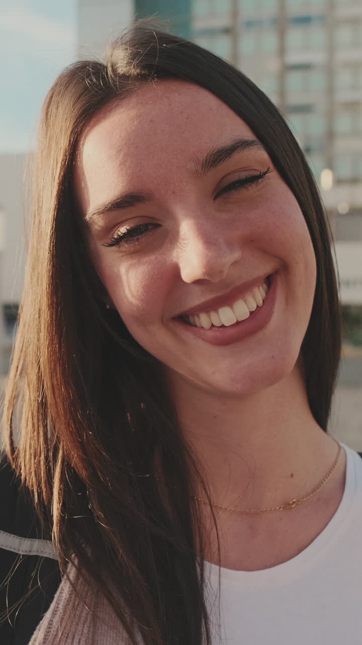 retrato de una mujer sonriente