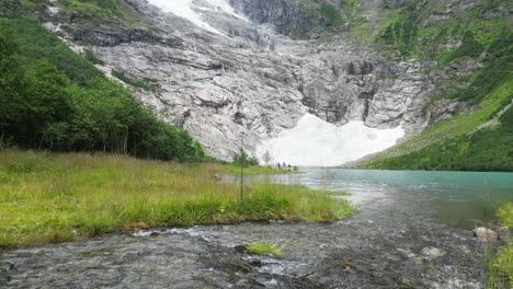 Jostedalsbreen-Glacier-Norway---Boyabreen-Viewpoint-and-Scenic-Nature-Landscape---Tilting-Up