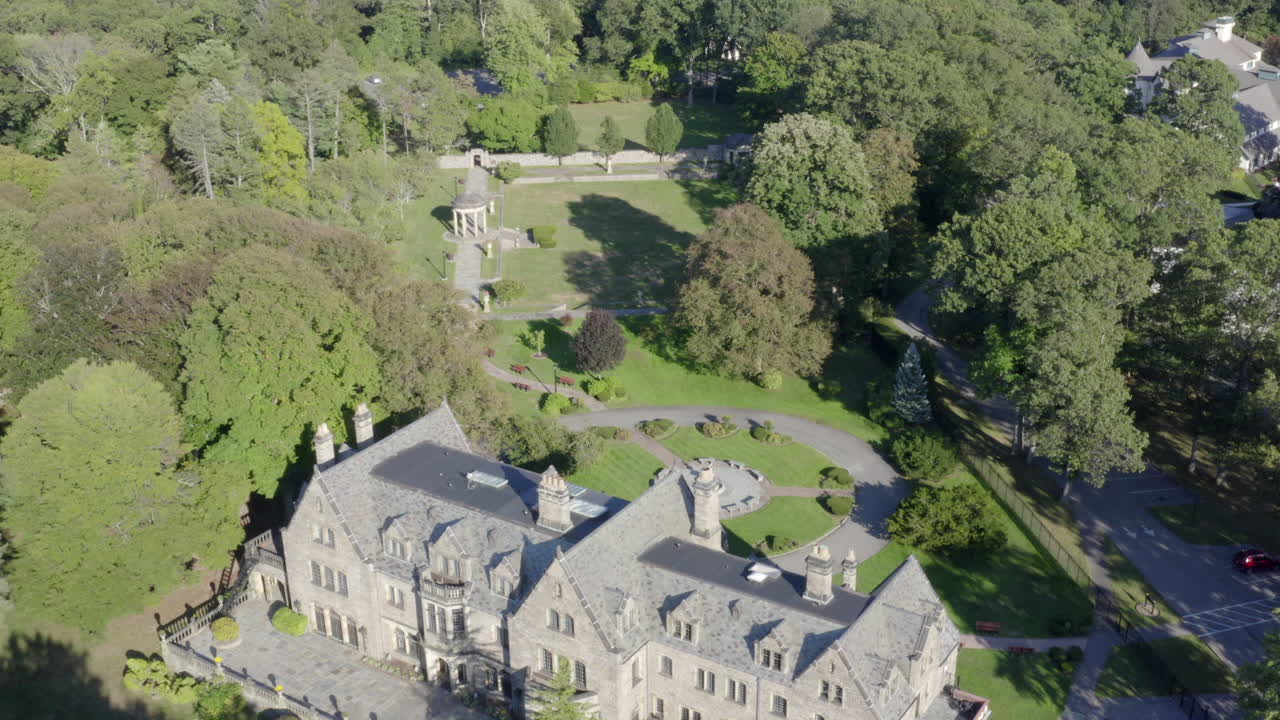 여름 동안 뉴욕 롱 아일랜드 맨션, 녹색 풍경