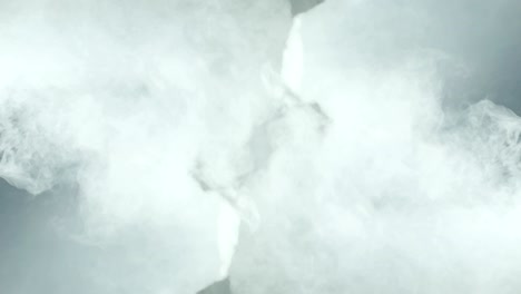 nubes de niebla y humo