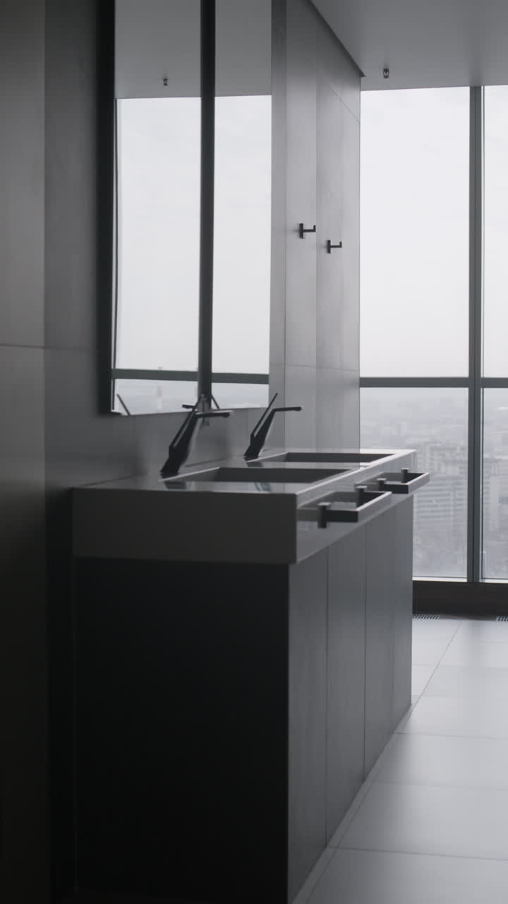 Modern Luxury Bathroom with City View