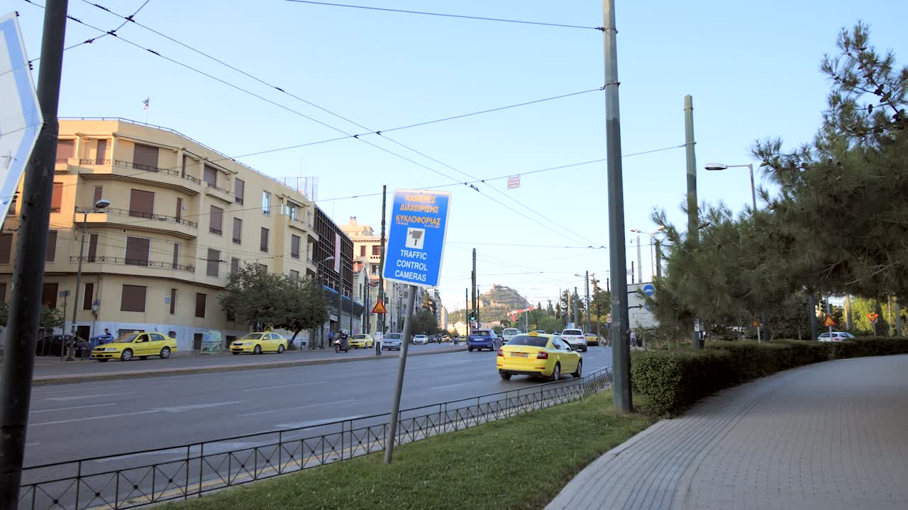 semáforo en atenas grecia