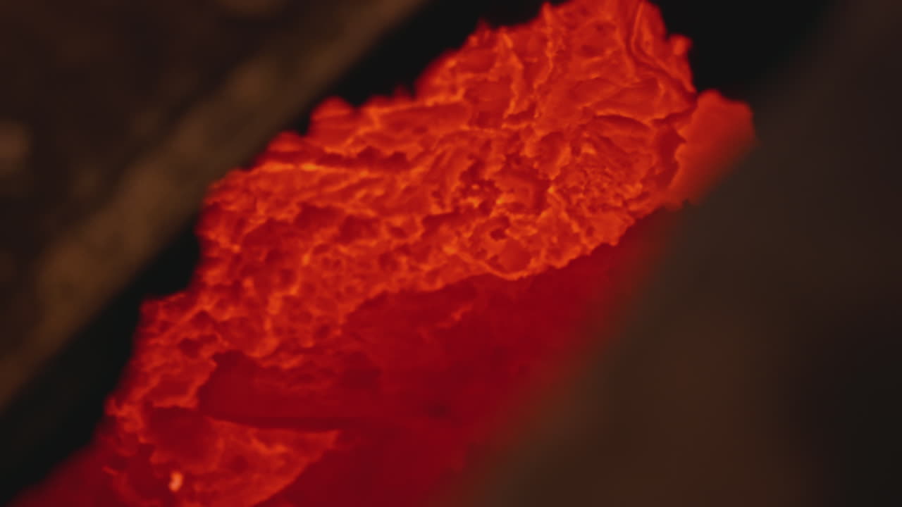 석탄이나 나무를 태우는 것