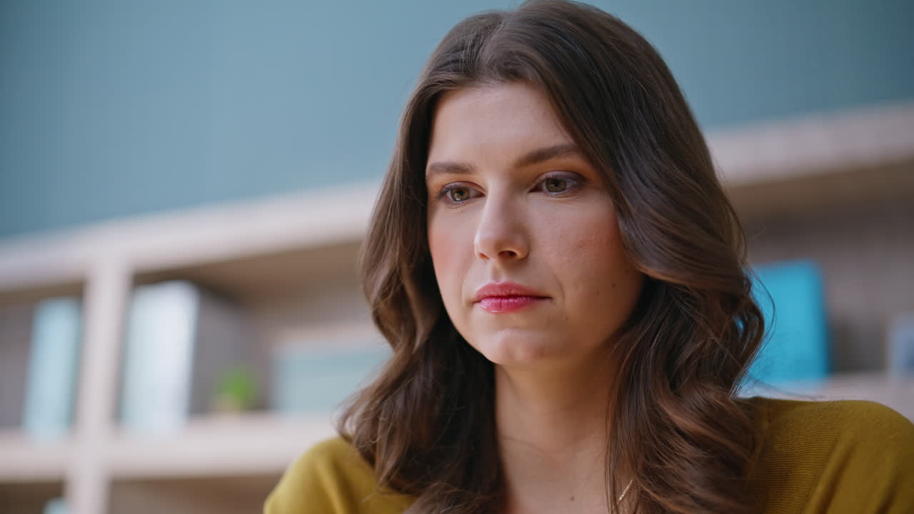 Closeup businesswoman working online taking smartphone disappointed expression