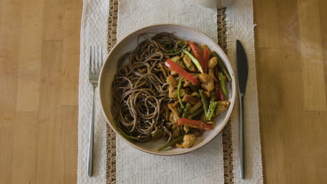 delicious chicken and vegetable noodles