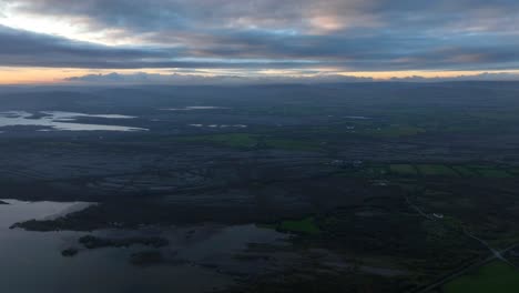 lough bunny, condado de clare, irlanda, noviembre de 2023