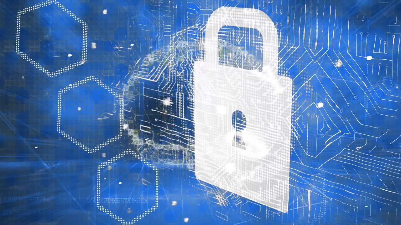 animación de un candado con placa de circuito de computadora y cerebro humano digital sobre fondo azul