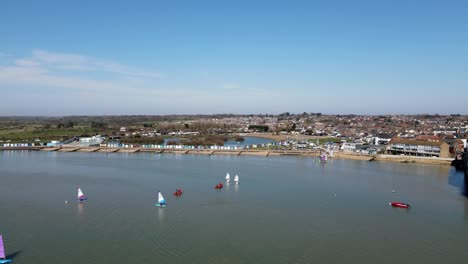 Brightlingsea-Essex-Imágenes-Aéreas-Veleros-4k