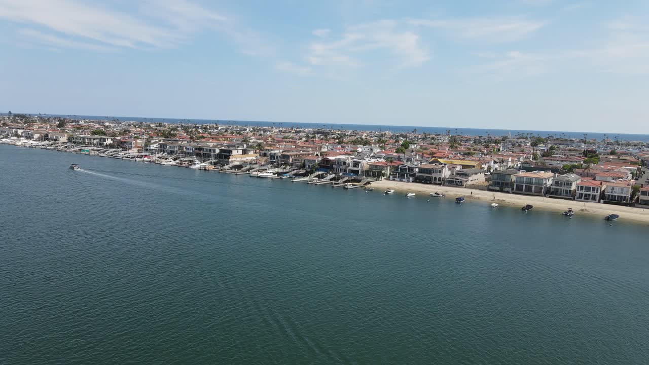 Newport Beach California, vista aerea.
