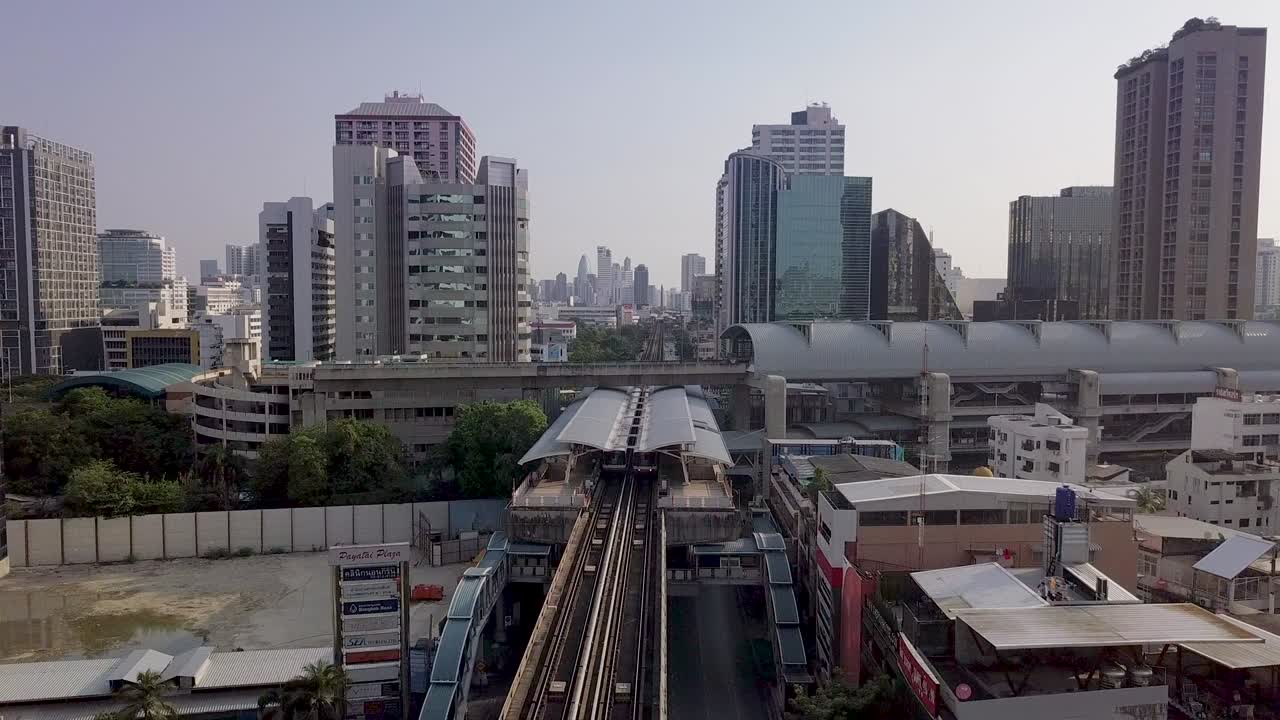 bangkok, ratchathewi, visita aérea por drone 4k