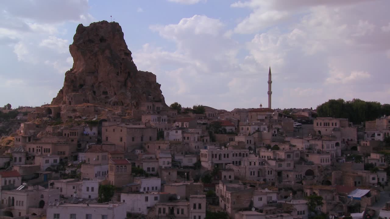 lapso de tiempo de un pueblo en el centro de turquía en la región de capadocia
