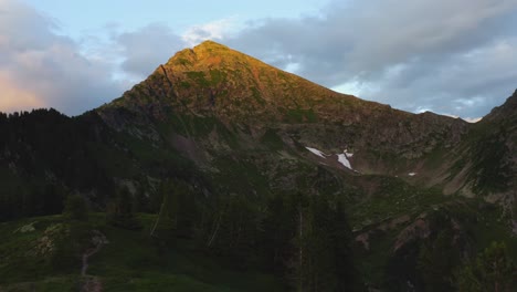 Drone-pushes-to-view-the-summit-of-Manghen-Lagorai